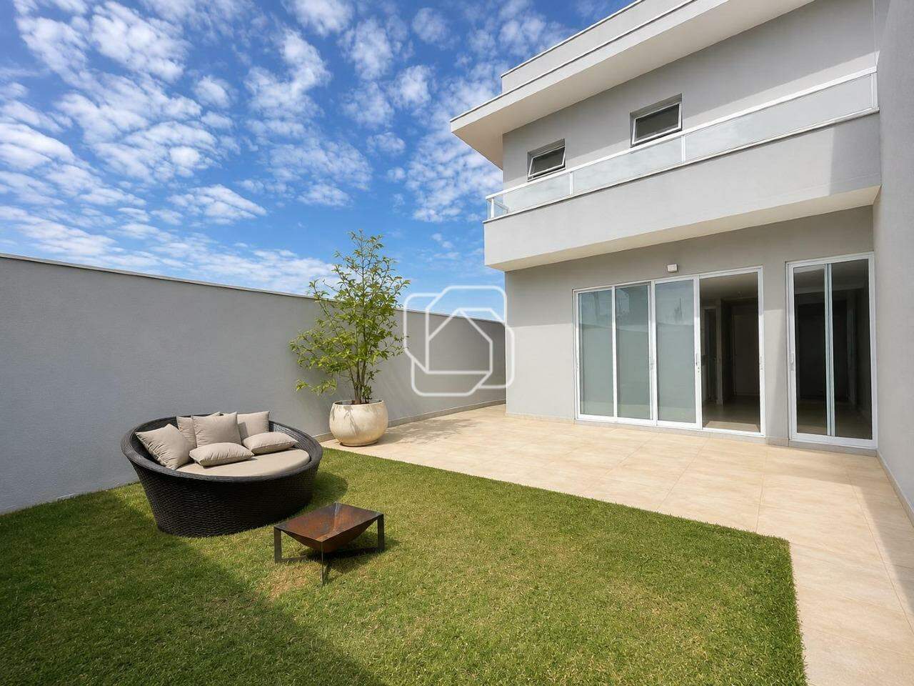 Casa à venda em Itu - SP - Condomínio Gardenville: