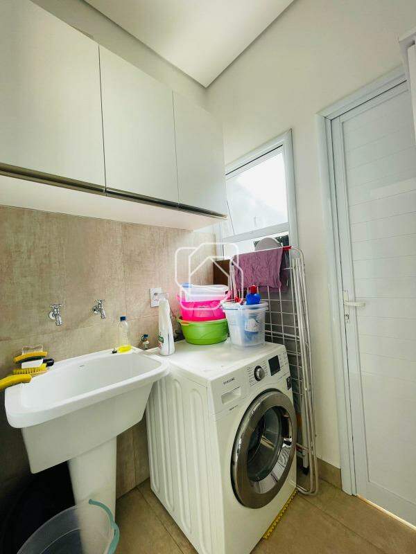 Casa de Condomínio à venda em Itu - SP - Condomínio Gardenville: Lavanderia