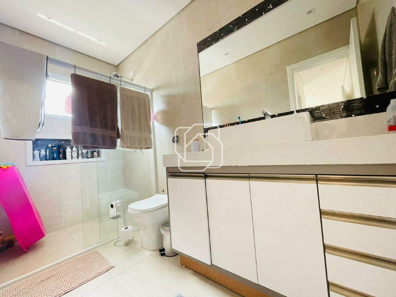 Casa de Condomínio à venda em Itu - SP - Condomínio Gardenville: Banheiro