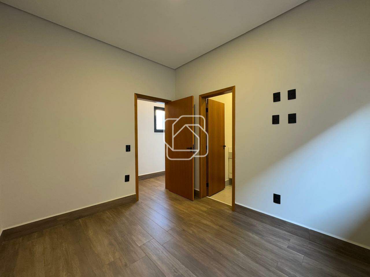 Casa de Condomínio para aluguel em Salto - SP - Residencial Lagos D’Icaraí: 