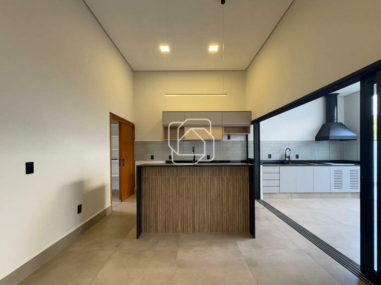 Casa de Condomínio para aluguel em Salto - SP - Residencial Lagos D’Icaraí: 