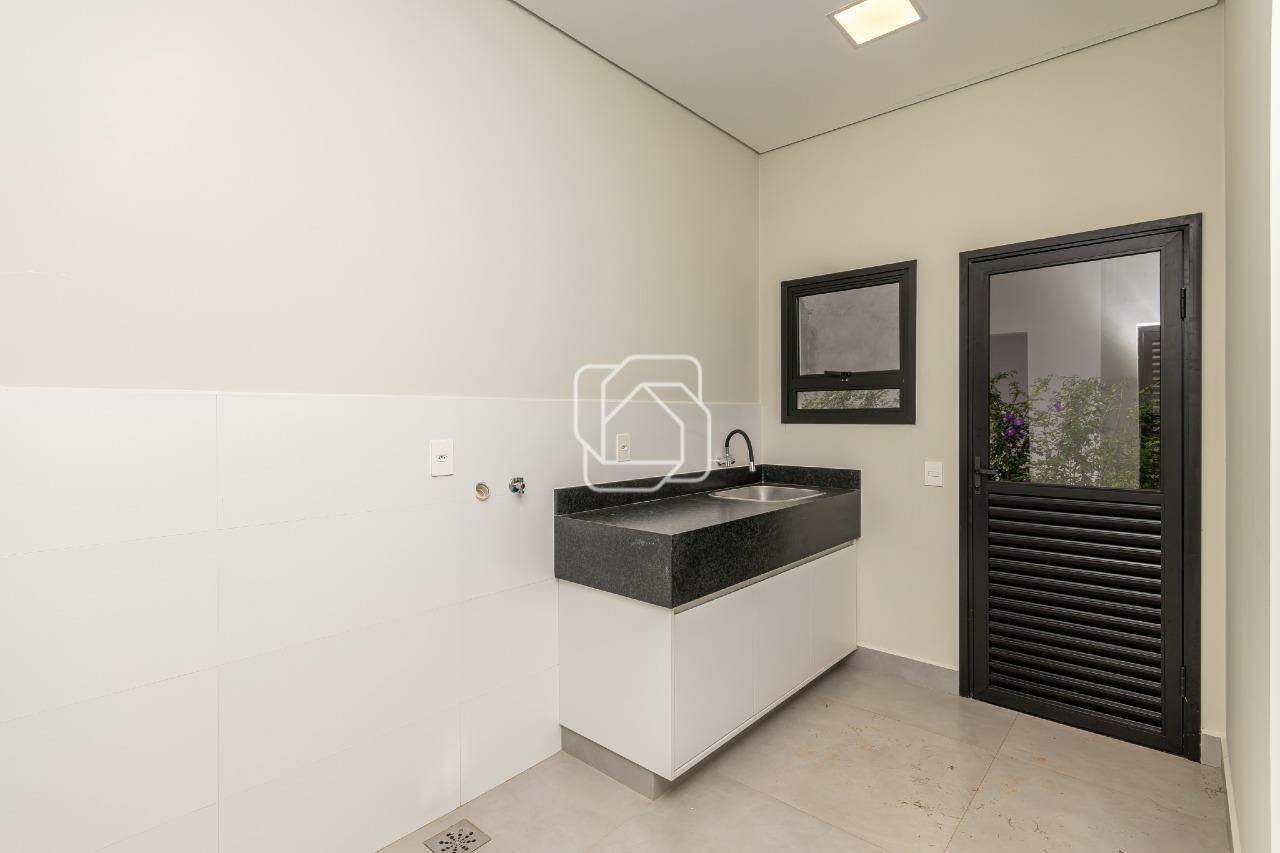Casa de Condomínio para aluguel em Porto Feliz - SP - Fazenda Alvorada: Lavanderia