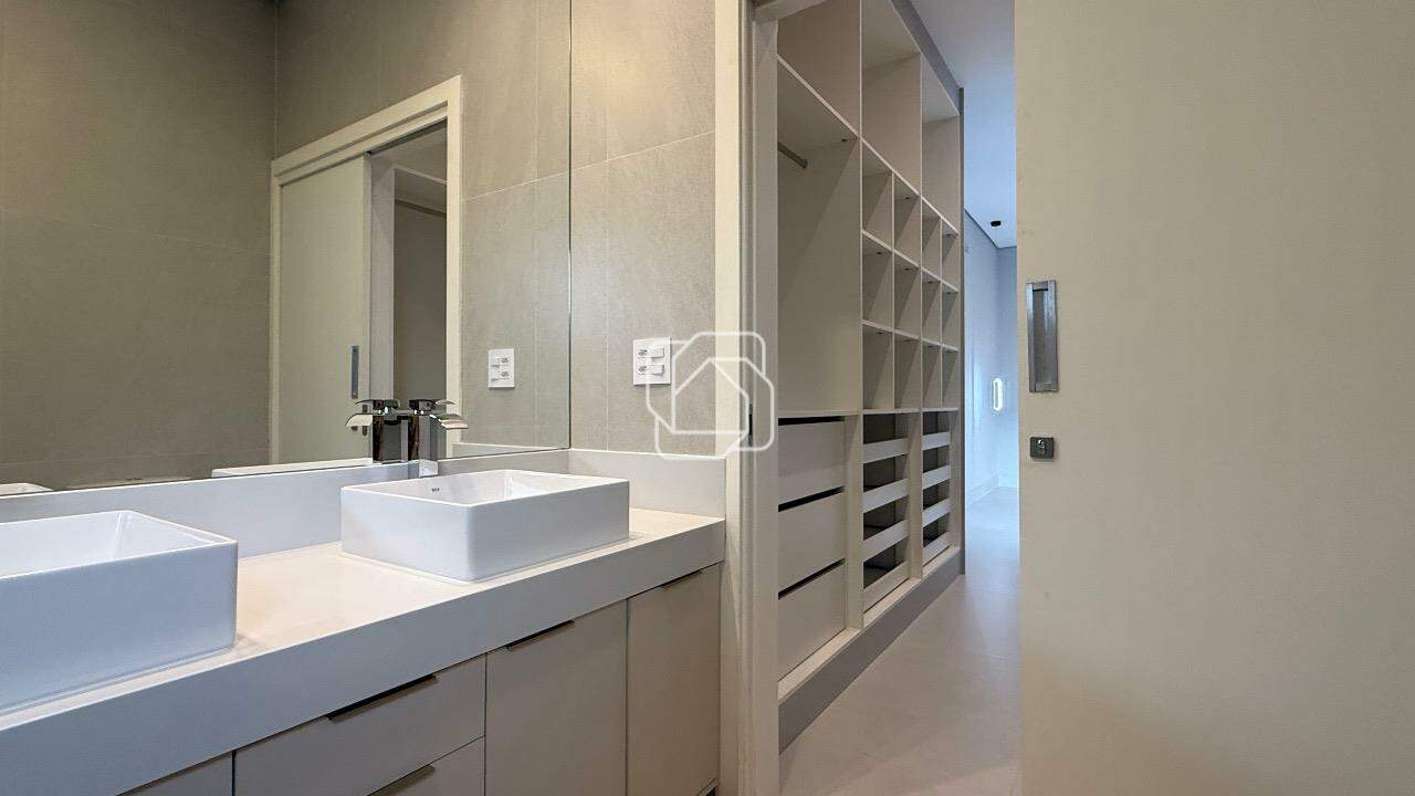Casa de Condomínio à venda em Indaiatuba - SP - Jardim Residencial Dona Maria José: Closet