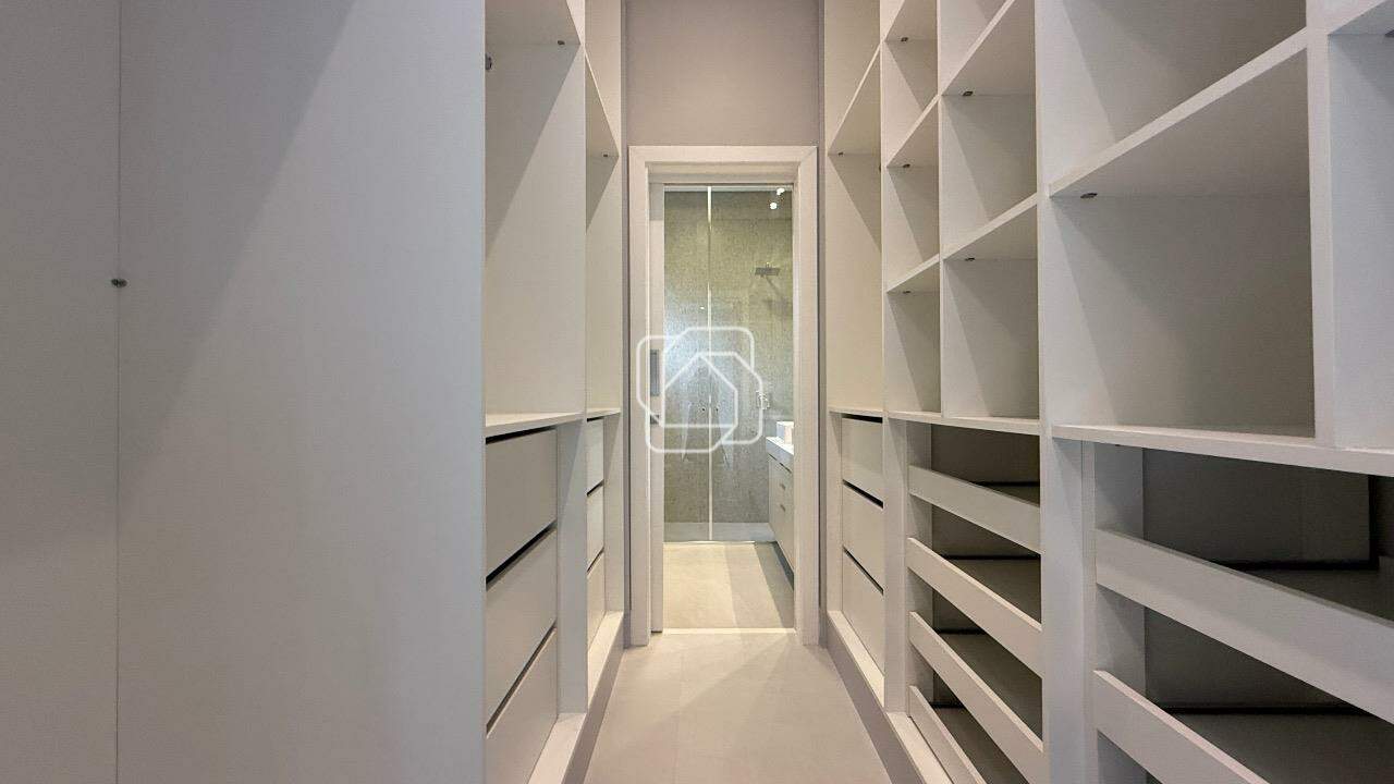 Casa de Condomínio à venda em Indaiatuba - SP - Jardim Residencial Dona Maria José: Closet