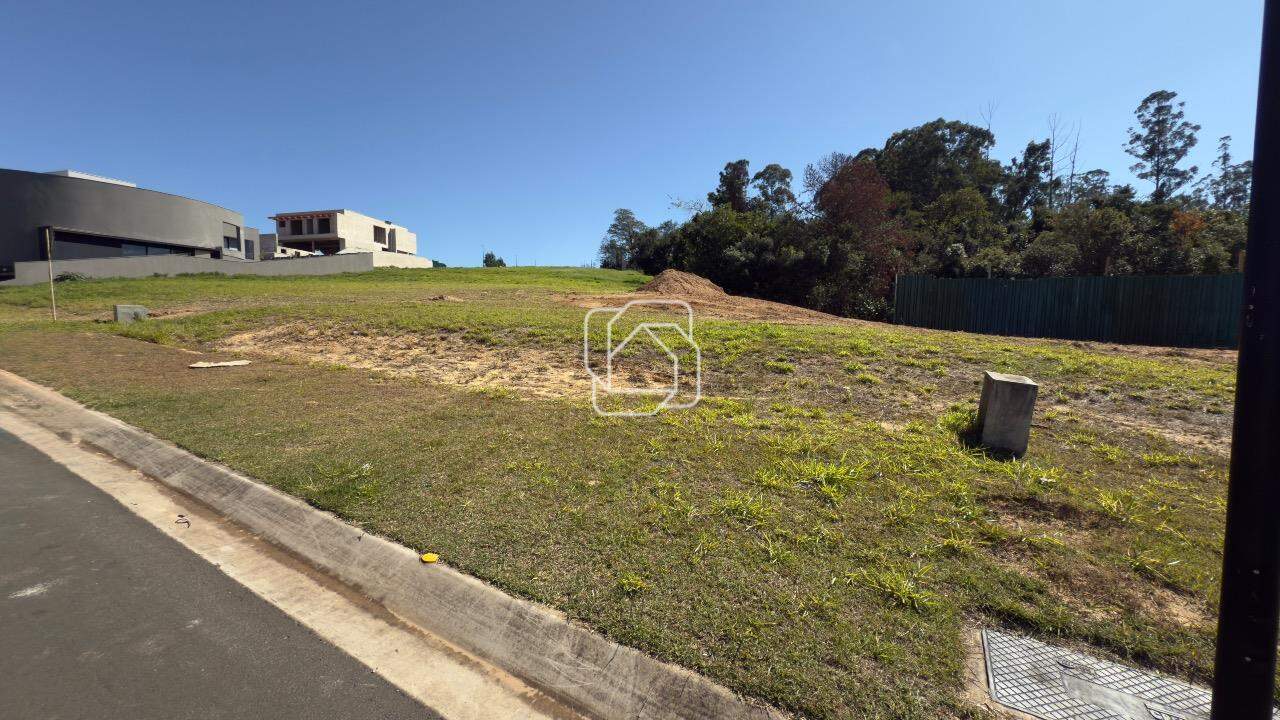 Terreno à venda em Indaiatuba - SP - Parque Villa dos Pinheiros: Visão geral do terreno