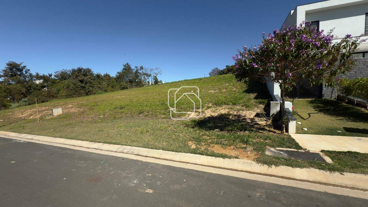 Terreno à venda em Indaiatuba - SP - Parque Villa dos Pinheiros: Visão geral do terreno