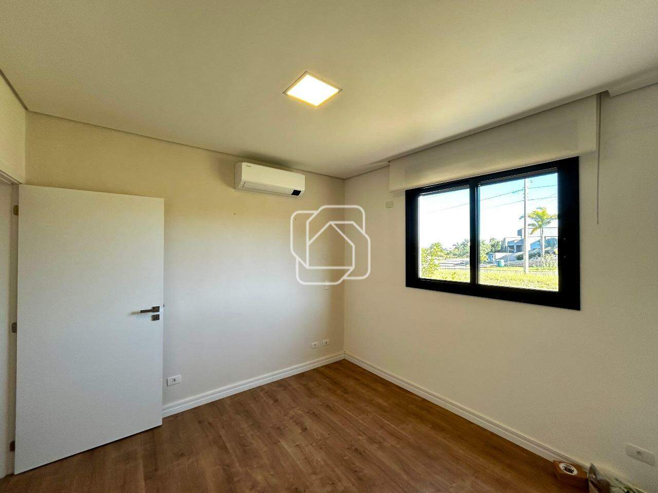 Casa de Condomínio para aluguel em Itu - SP - Condomínio Villas do Golfe: 