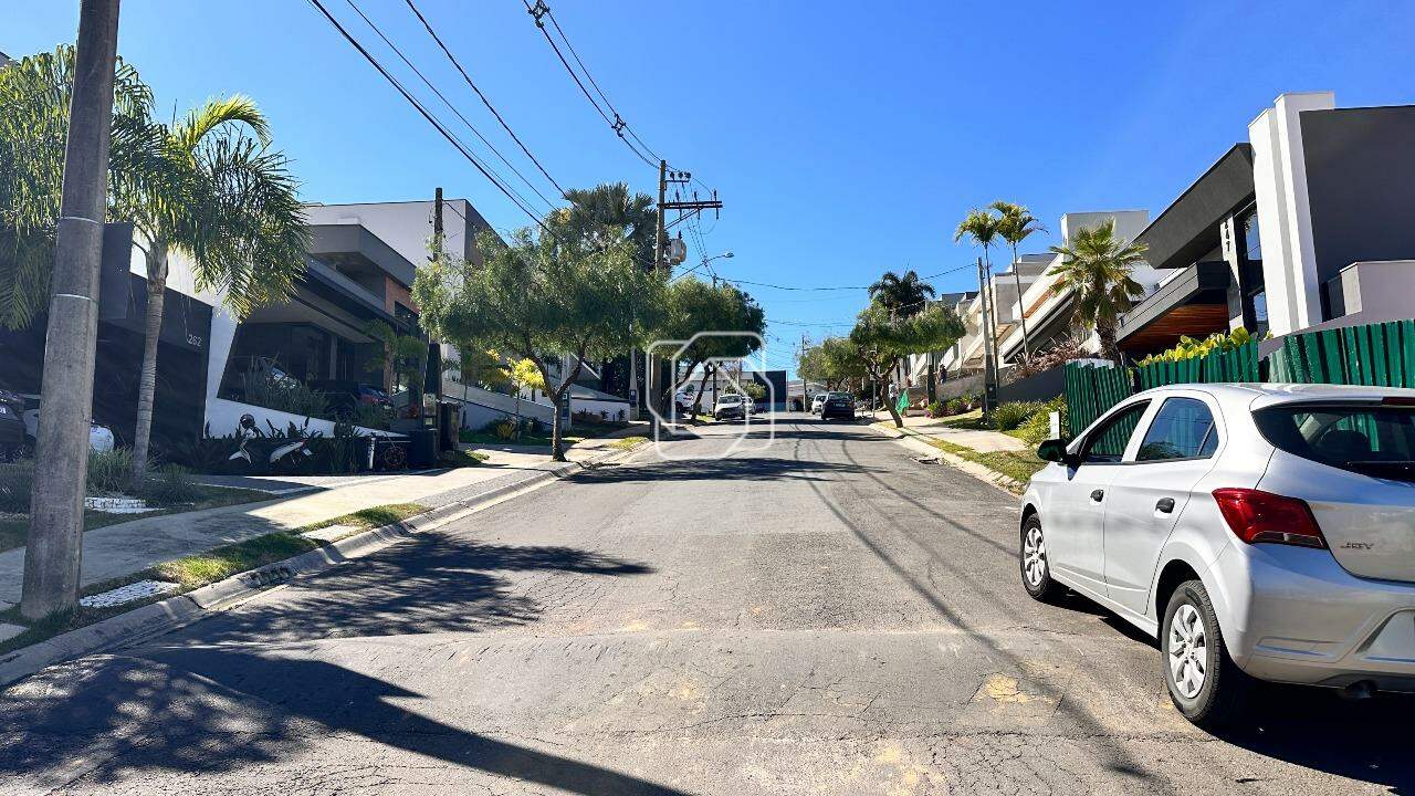 Terreno à venda em Indaiatuba - SP - Helvetia Park: Rua do terreno