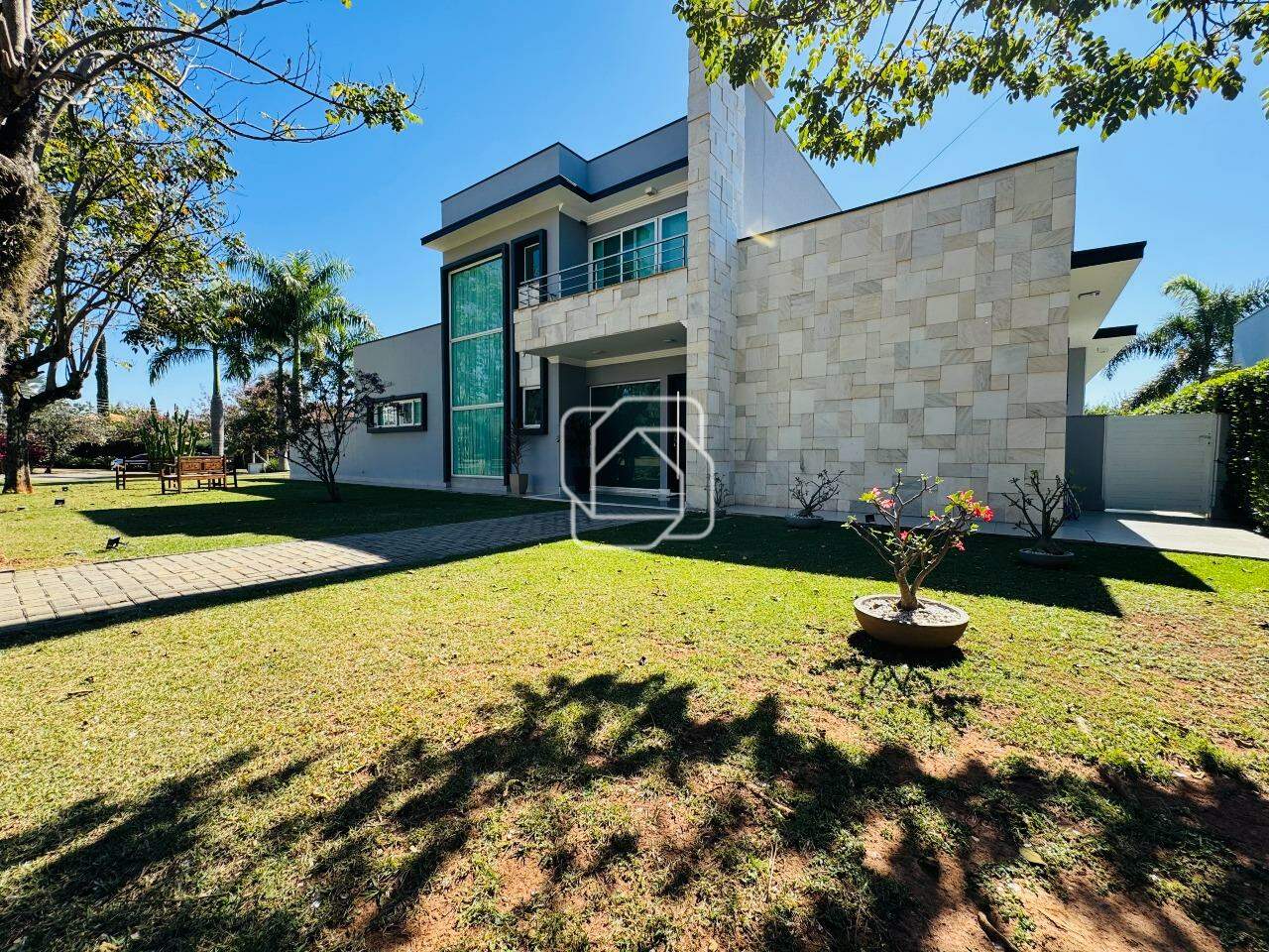 Casa de Condomínio à venda em Salto - SP - Residencial Primavera: 