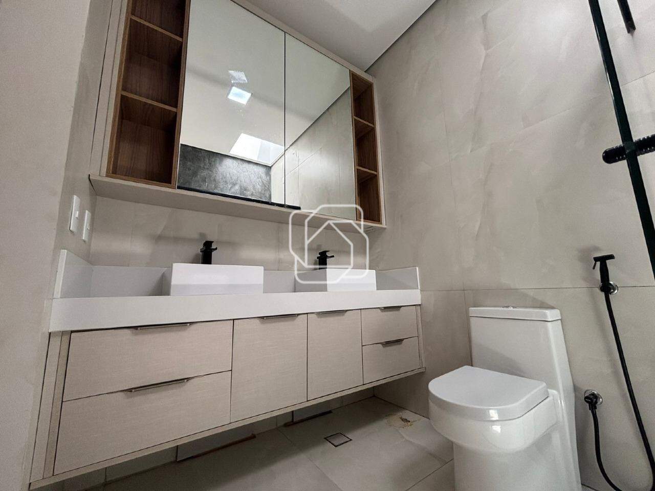 Casa de Condomínio para aluguel em Indaiatuba - SP - Jardins Di Roma: