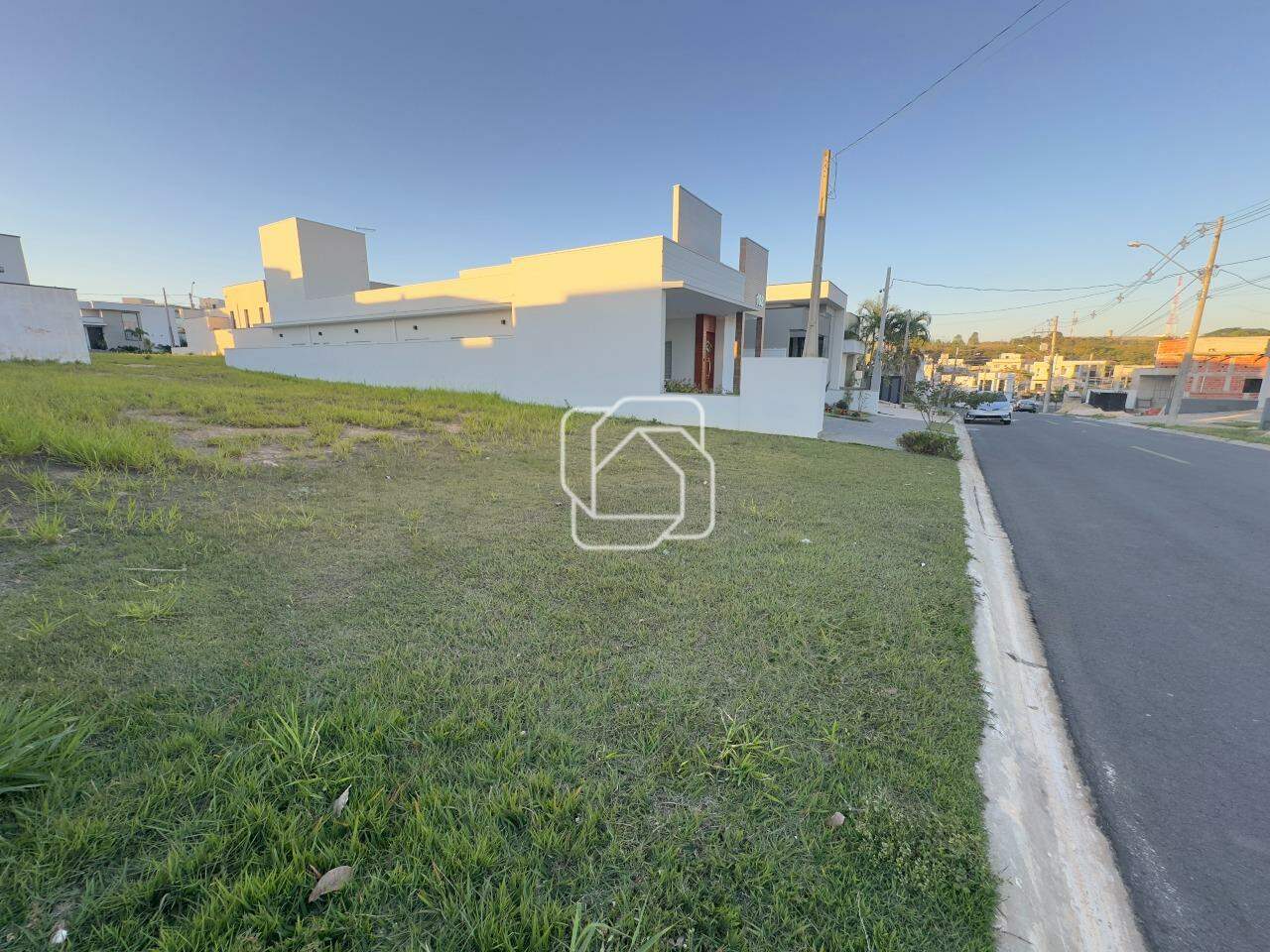 Terreno à venda em Salto - SP - Residencial Lagos D’Icaraí: 