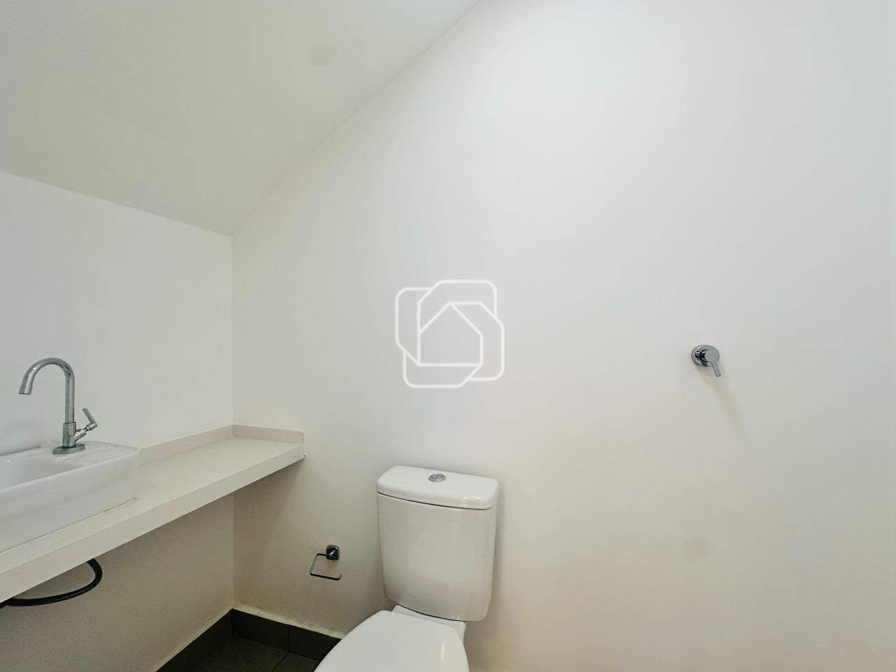 Casa de Condomínio à venda em Indaiatuba - SP - Parque Villa dos Pinheiros: Lavabo