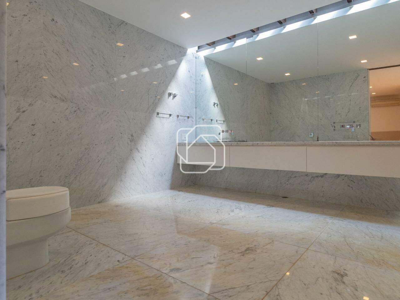 Casa de Condomínio para aluguel em Itu - SP - Condomínio Terras de São José: 