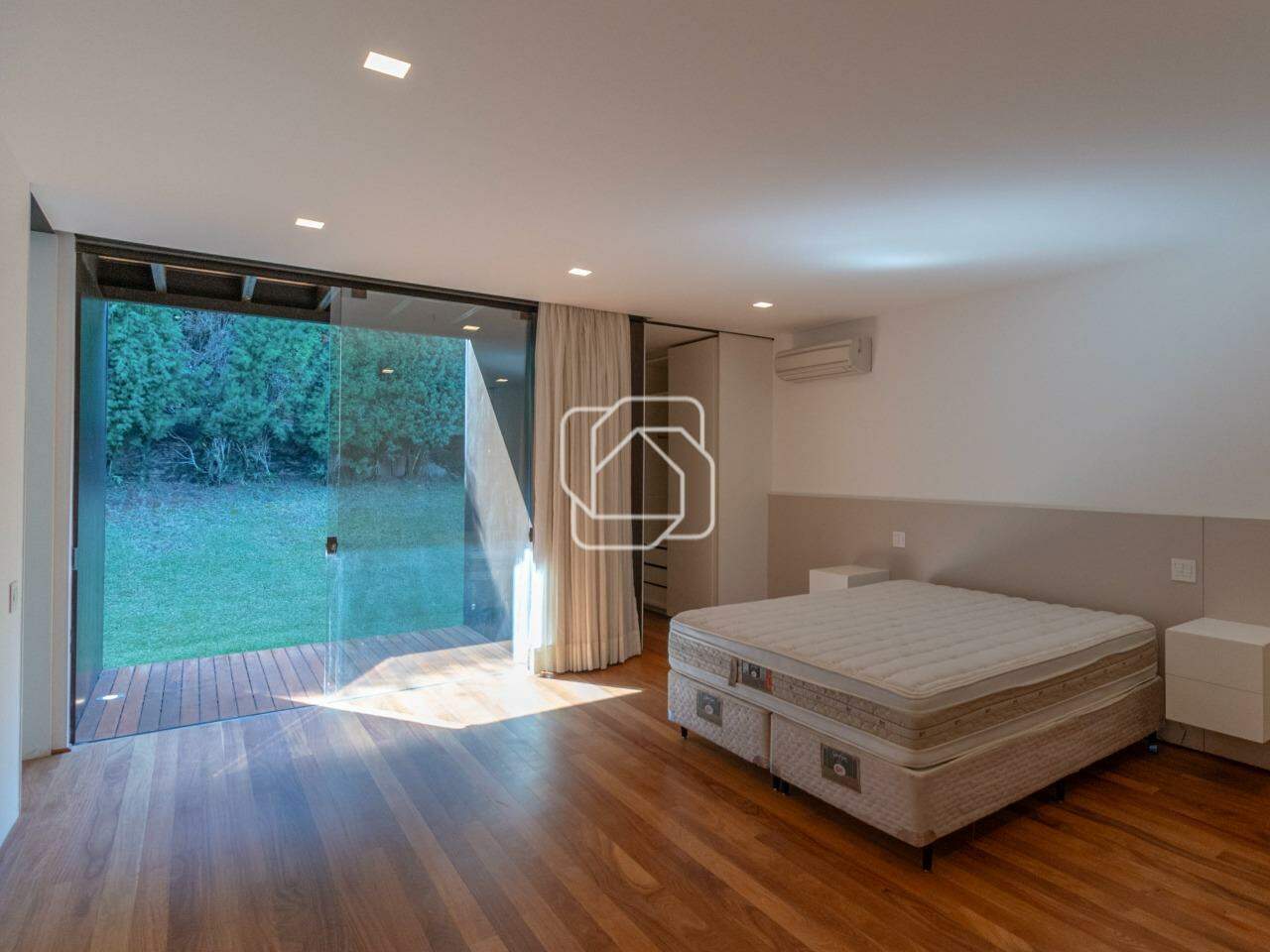 Casa de Condomínio para aluguel em Itu - SP - Condomínio Terras de São José: 