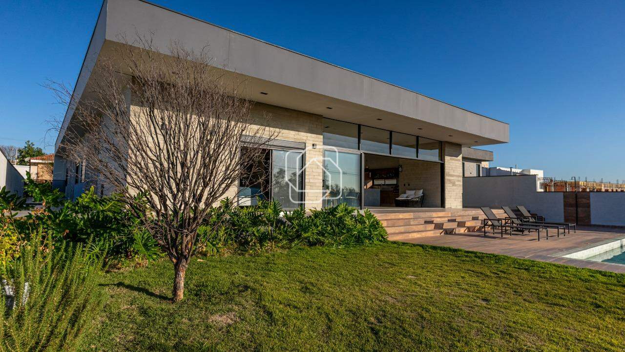 Casa de Condomínio à venda em Salto - SP - Condomínio Fazenda Palmeiras Imperiais: