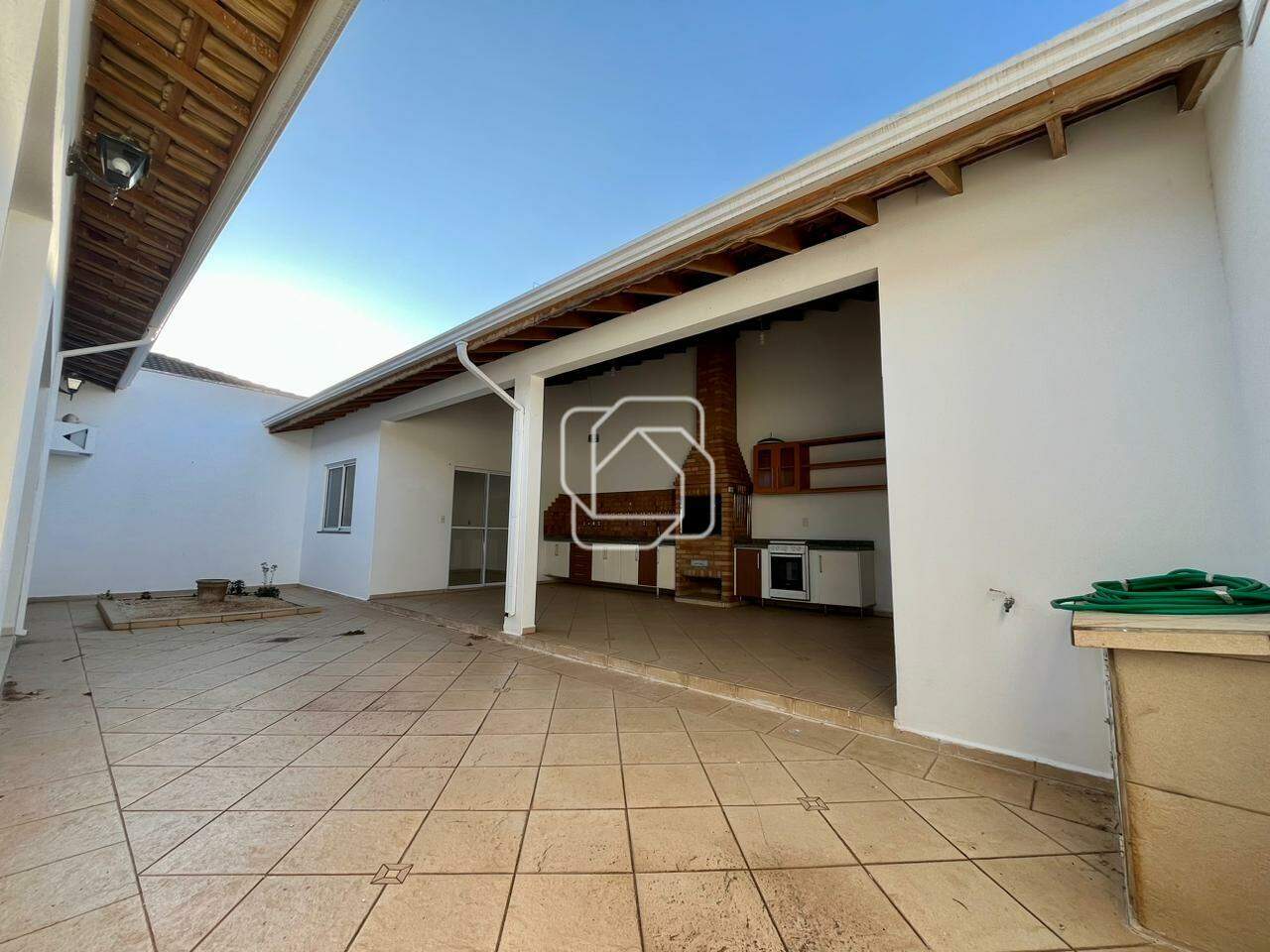 Casa de Condomínio para aluguel em Salto - SP - Residencial Lagos D’Icaraí: