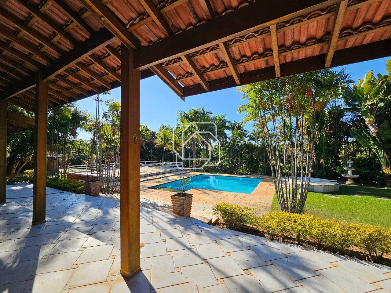 Casa de Condomínio à venda em Indaiatuba - SP - Vale das Laranjeiras: Área externa