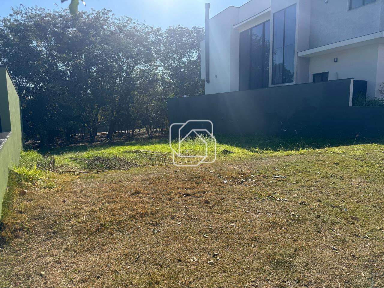 Terreno à venda em Salto - SP - Residencial Lagos D’Icaraí: 
