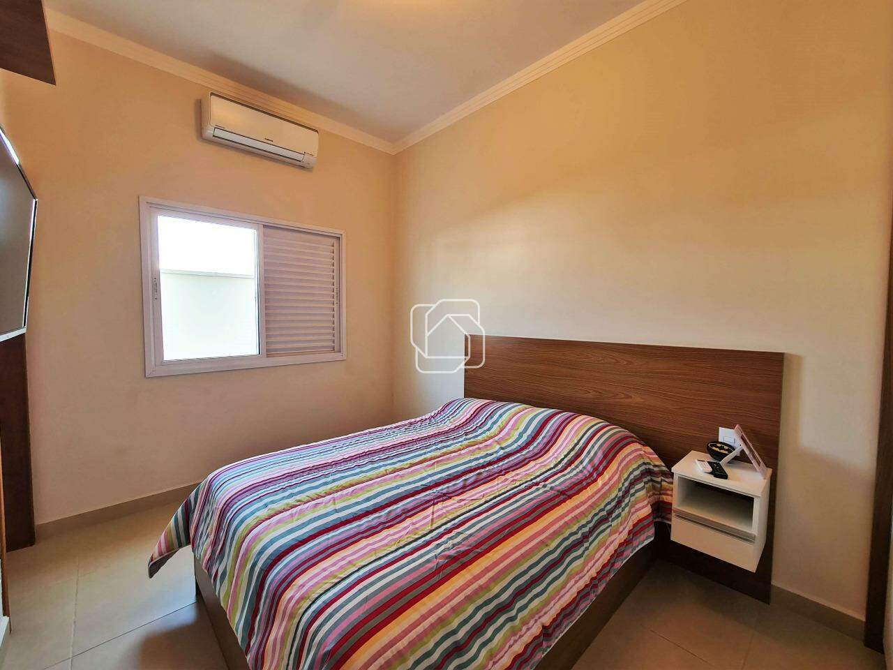 Casa de Condomínio para aluguel em Salto - SP - Residencial Central Parque: Quarto