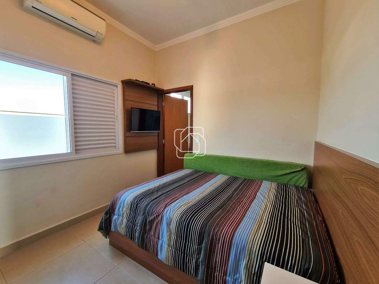 Casa de Condomínio para aluguel em Salto - SP - Residencial Central Parque: Quarto