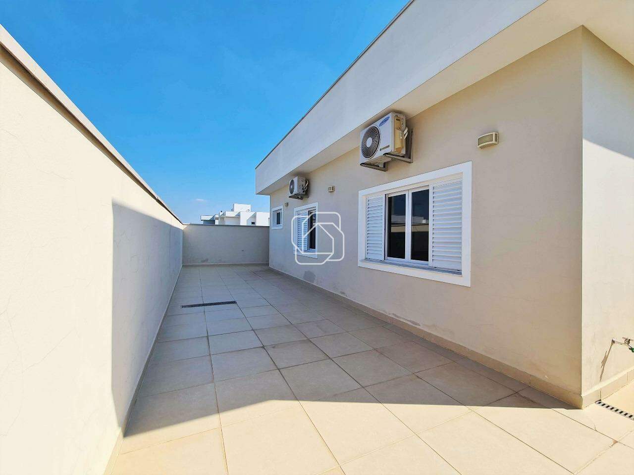 Casa de Condomínio para aluguel em Salto - SP - Residencial Central Parque: Quintal