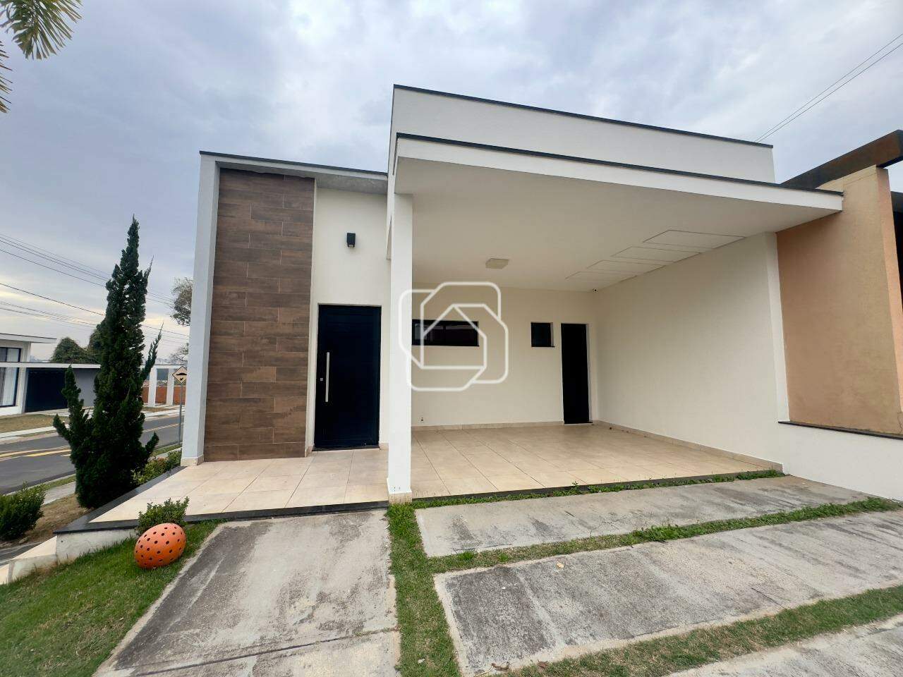 Casa de Condomínio à venda em Salto - SP - Village Moutonnée: 