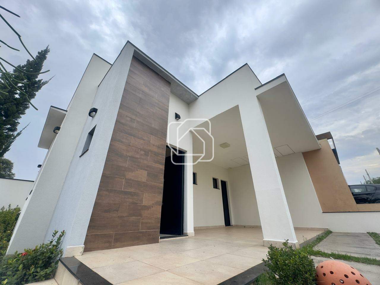 Casa de Condomínio à venda em Salto - SP - Village Moutonnée: 