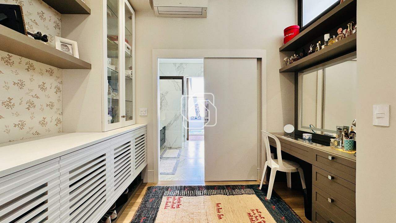 Casa de Condomínio à venda em Indaiatuba - SP - Residencial Duas Marias: Closet