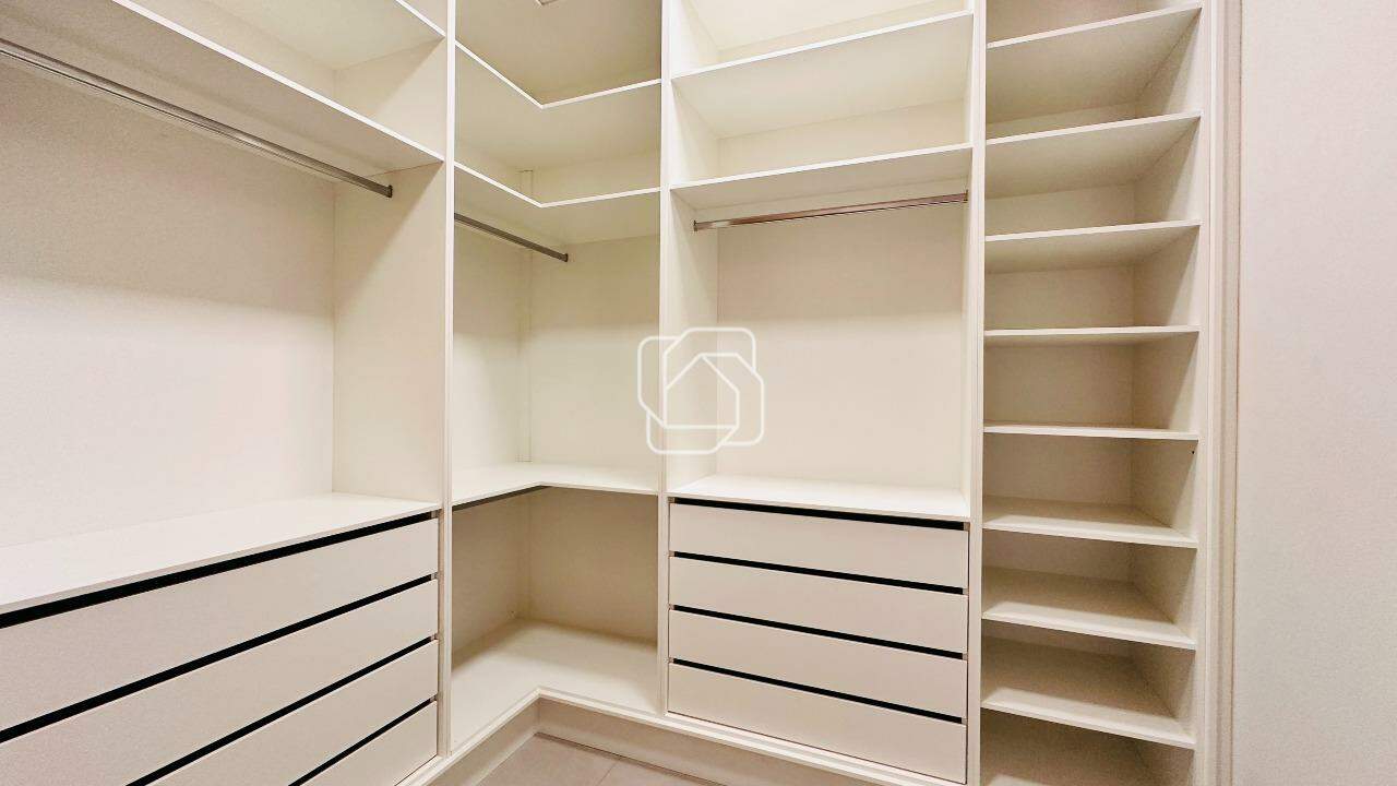 Casa de Condomínio à venda em Indaiatuba - SP - Residencial Duas Marias: Closet