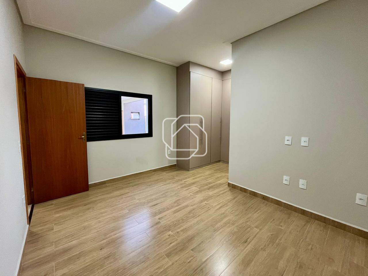Casa de Condomínio para aluguel em Salto - SP - Residencial Lagos D’Icaraí: 