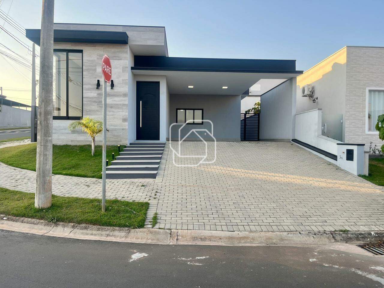 Casa de Condomínio para aluguel em Salto - SP - Residencial Lagos D’Icaraí: 
