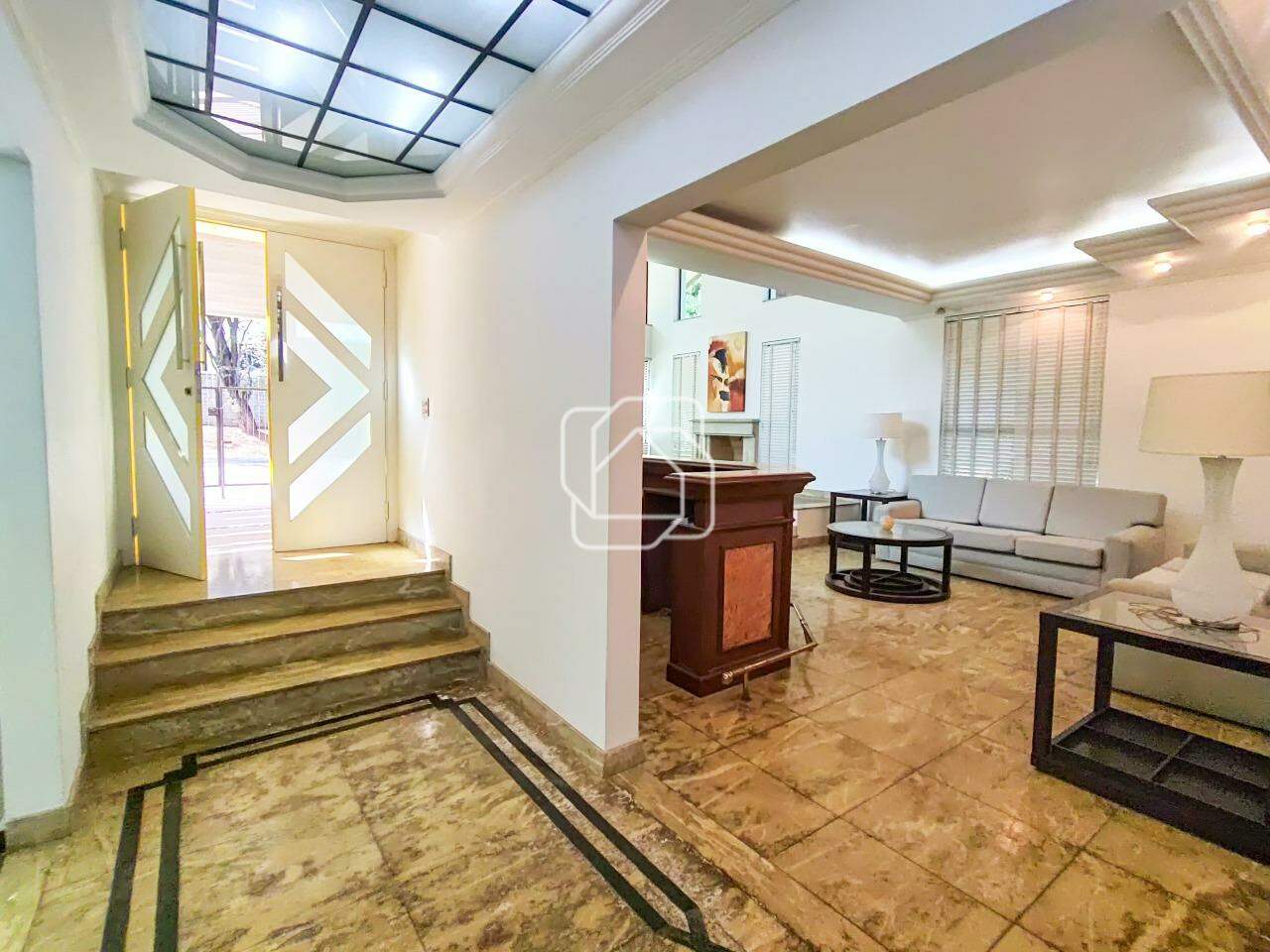 Casa de Condomínio à venda em Itu - SP - Condomínio Portal de Itu: Hall de entrada