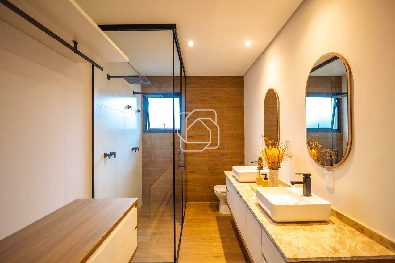 Casa de Condomínio à venda em Indaiatuba - SP - Jardim Villa Sapezal: Banheiro