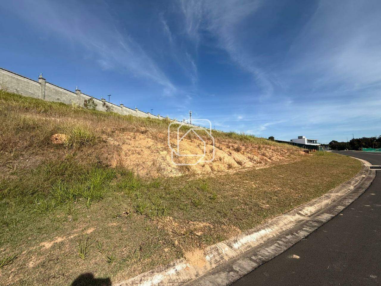 Terreno à venda em Indaiatuba - SP - Parque Villa dos Pinheiros: Visão geral do terreno