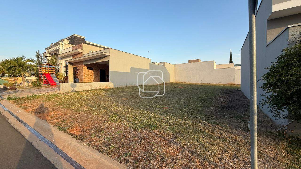 Terreno à venda em Indaiatuba - SP - Jardim Residencial Dona Lucilla: Visão geral do terreno