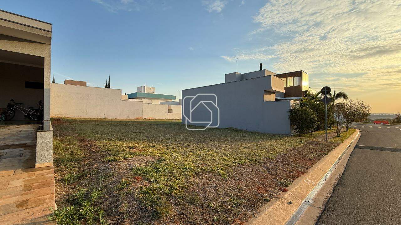 Terreno à venda em Indaiatuba - SP - Jardim Residencial Dona Lucilla: Visão geral do terreno