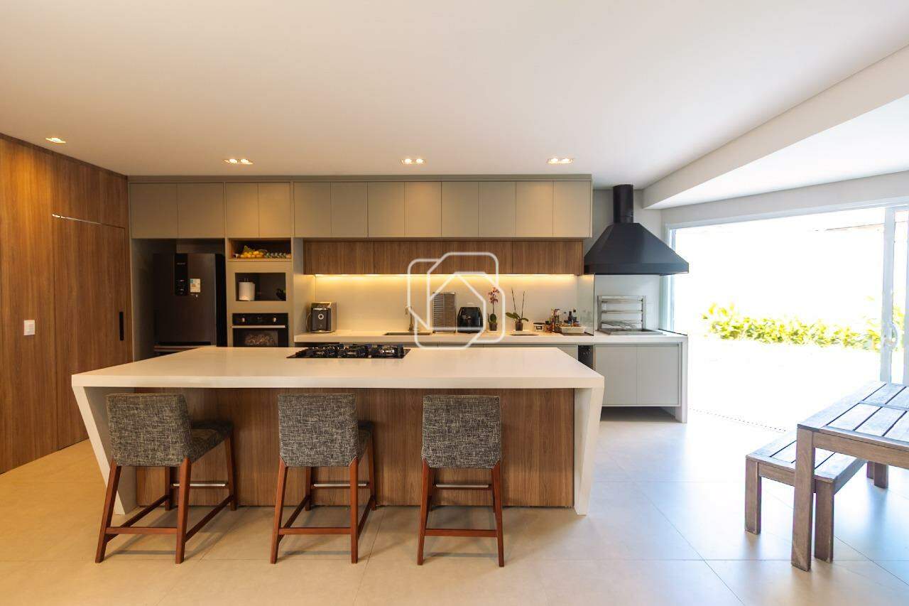 Casa de Condomínio à venda em Indaiatuba - SP - Jardim Residencial Santa Clara: Cozinha integrada