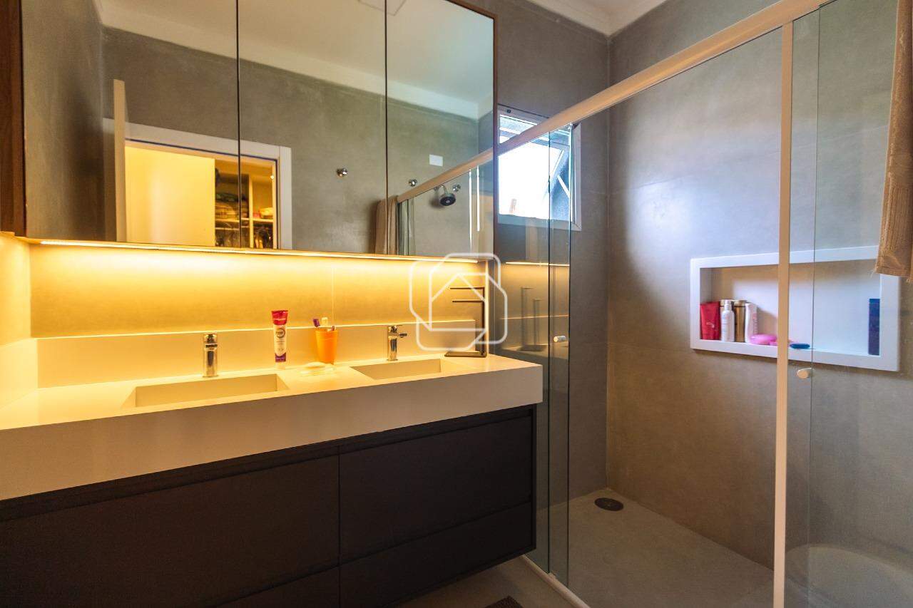 Casa de Condomínio à venda em Indaiatuba - SP - Jardim Residencial Santa Clara: Banheiro