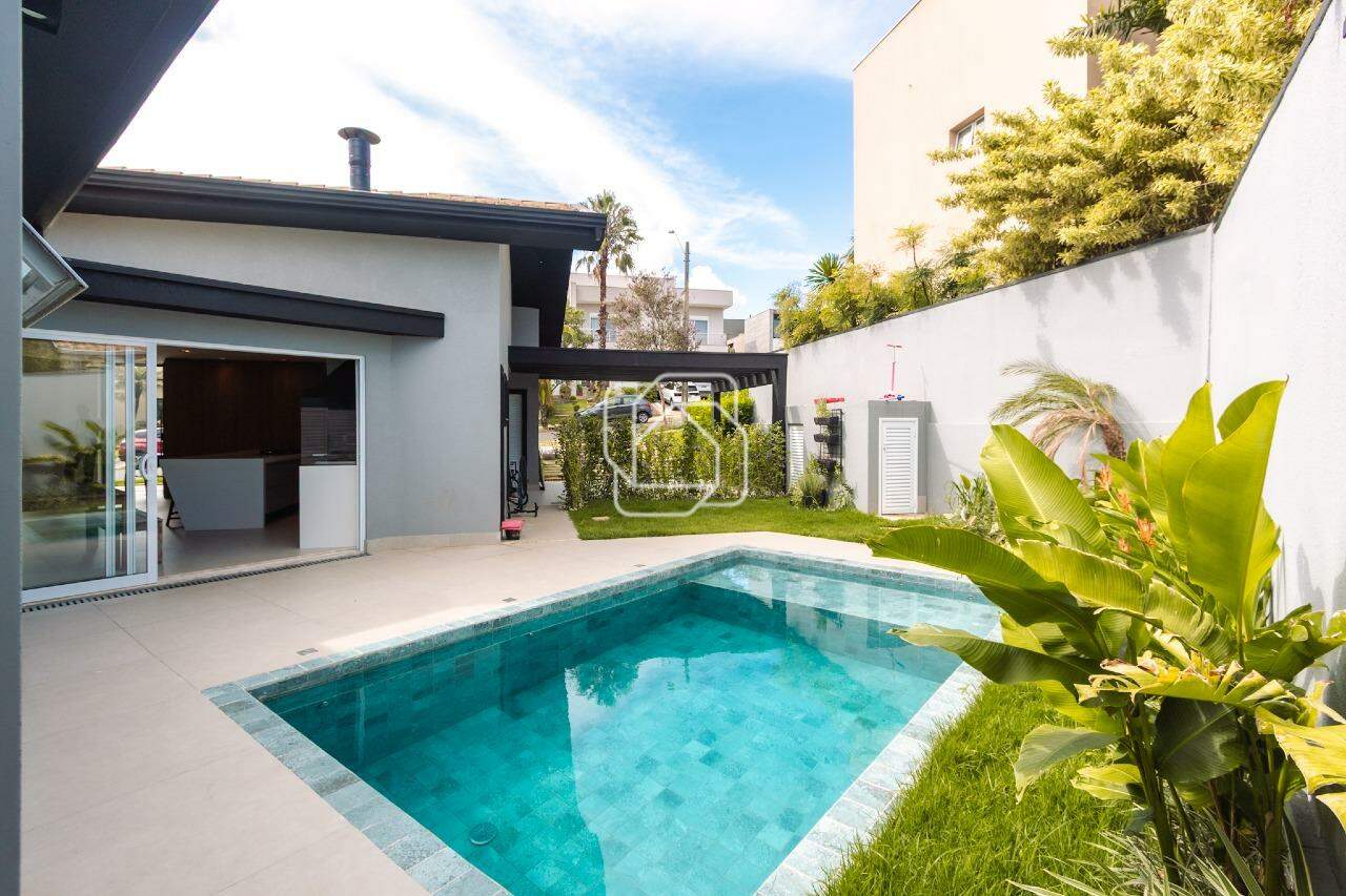 Casa de Condomínio à venda em Indaiatuba - SP - Jardim Residencial Santa Clara: Área da piscina
