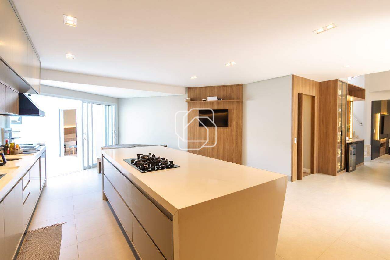 Casa de Condomínio à venda em Indaiatuba - SP - Jardim Residencial Santa Clara: Cozinha integrada