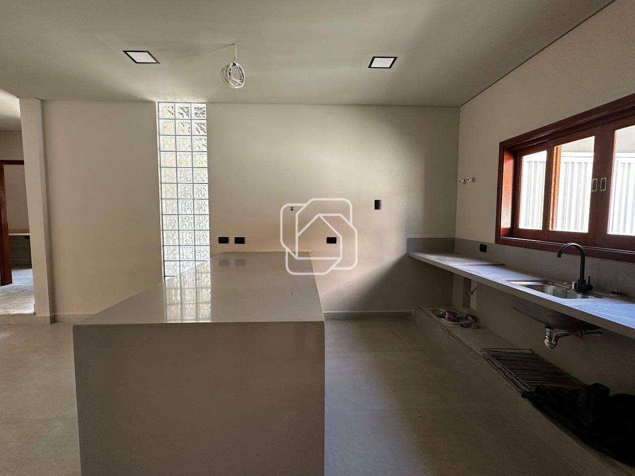 Casa de Condomínio à venda em Itu - SP - Jardim Theodora: 