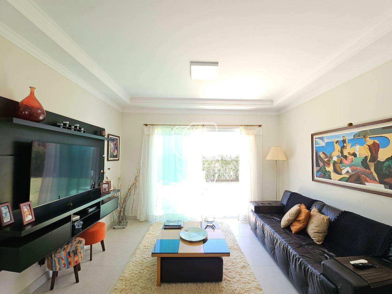 Casa de Condomínio à venda em Indaiatuba - SP - Colinas do Mosteiro de Itaici: Sala de TV