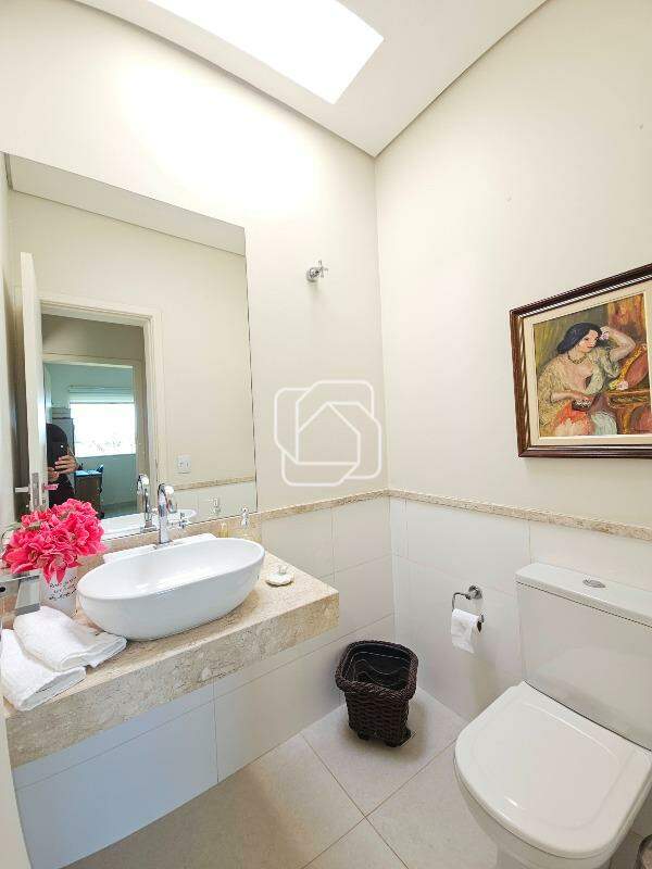 Casa de Condomínio à venda em Indaiatuba - SP - Colinas do Mosteiro de Itaici: Lavabo