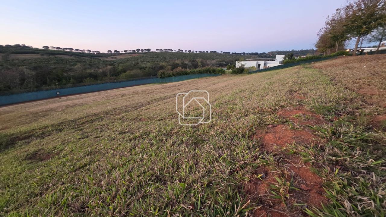 Terreno à venda em Bragança Paulista - SP - Condomínio Quinta da Baroneza II: 