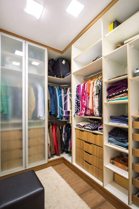 Casa de Condomínio à venda em Indaiatuba - SP - Jardim Residencial Dona Maria José: Closet