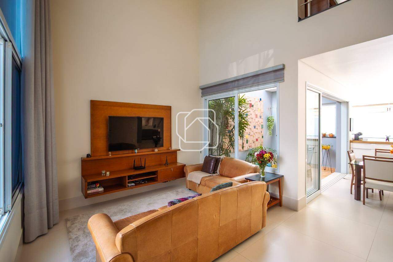 Casa de Condomínio à venda em Indaiatuba - SP - Jardim Residencial Dona Maria José: Sala de estar