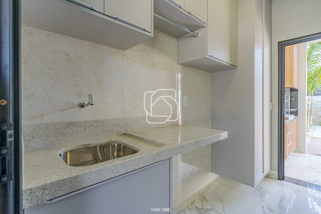 Casa de Condomínio à venda em Indaiatuba - SP - Residencial London Park: Lavanderia