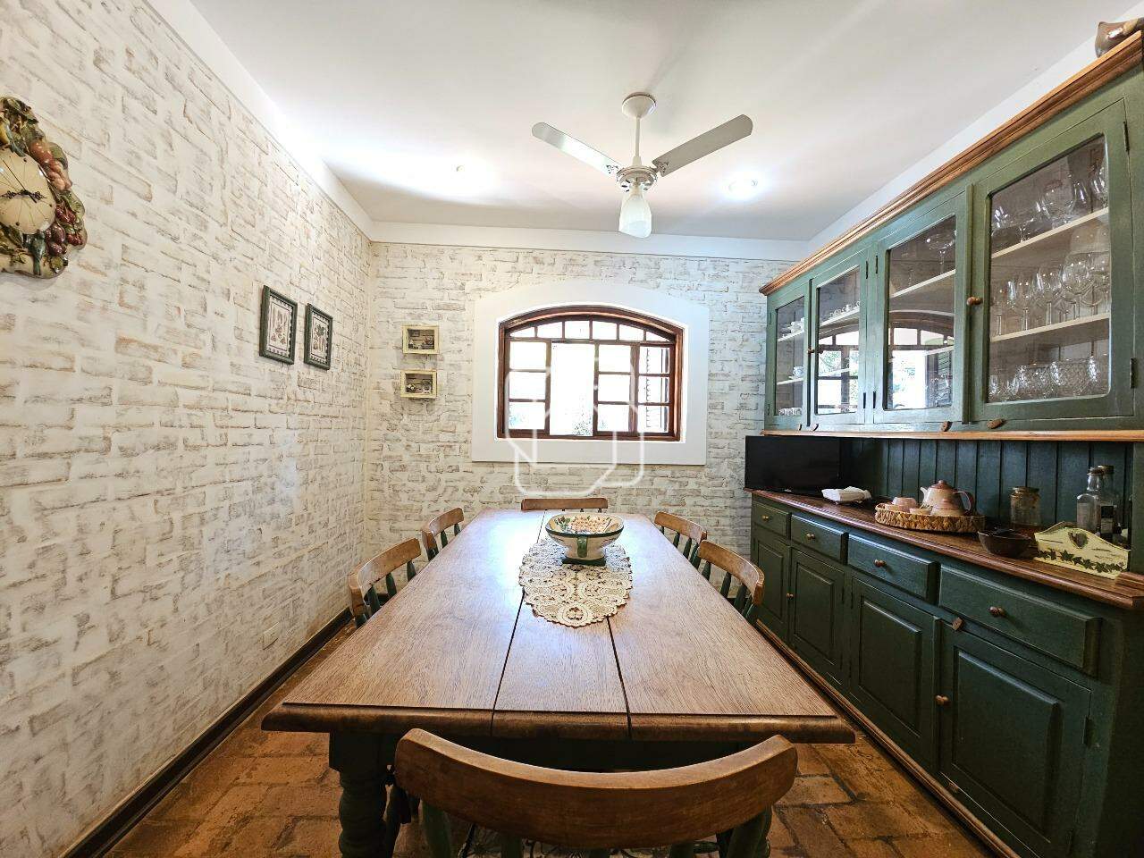 Casa de Condomínio à venda em Indaiatuba - SP - Colinas do Mosteiro de Itaici: Sala de almoço