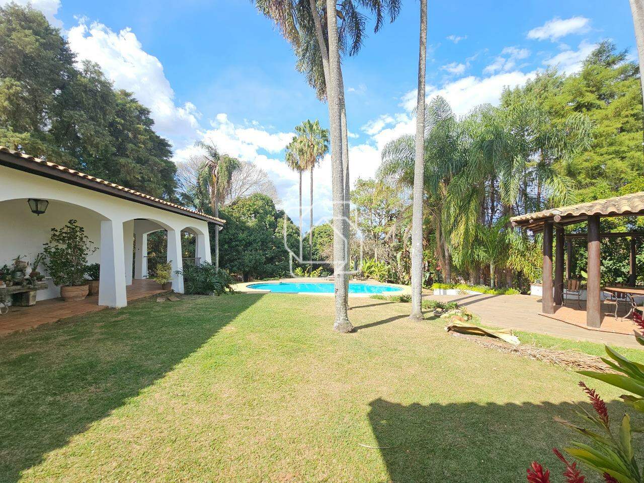 Casa de Condomínio à venda em Indaiatuba - SP - Colinas do Mosteiro de Itaici: Área externa