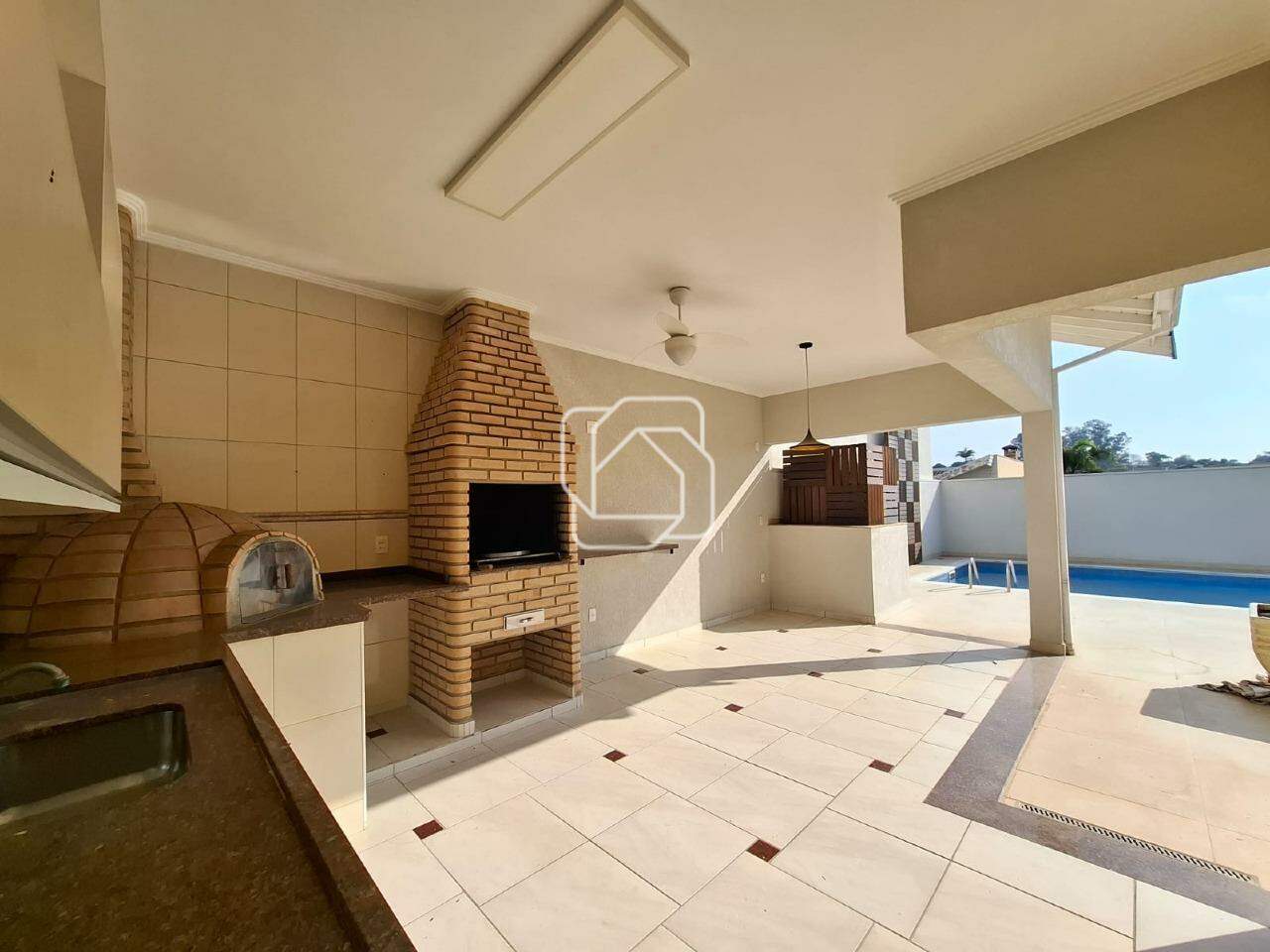 Casa de Condomínio à venda em Indaiatuba - SP - Villa Borghese: Área da piscina